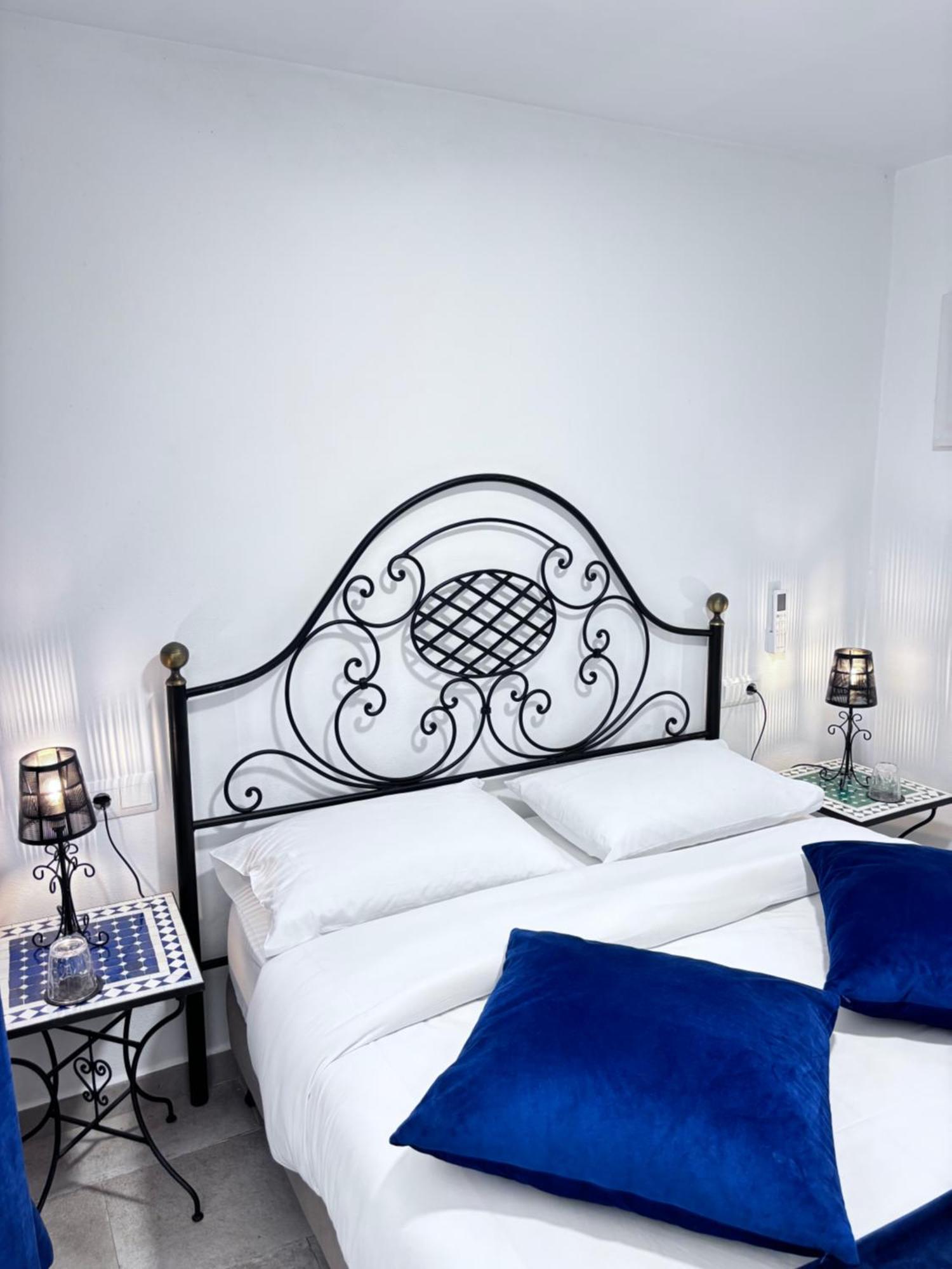 Shanti'S Andalusian Rooms Μάλαγα Εξωτερικό φωτογραφία